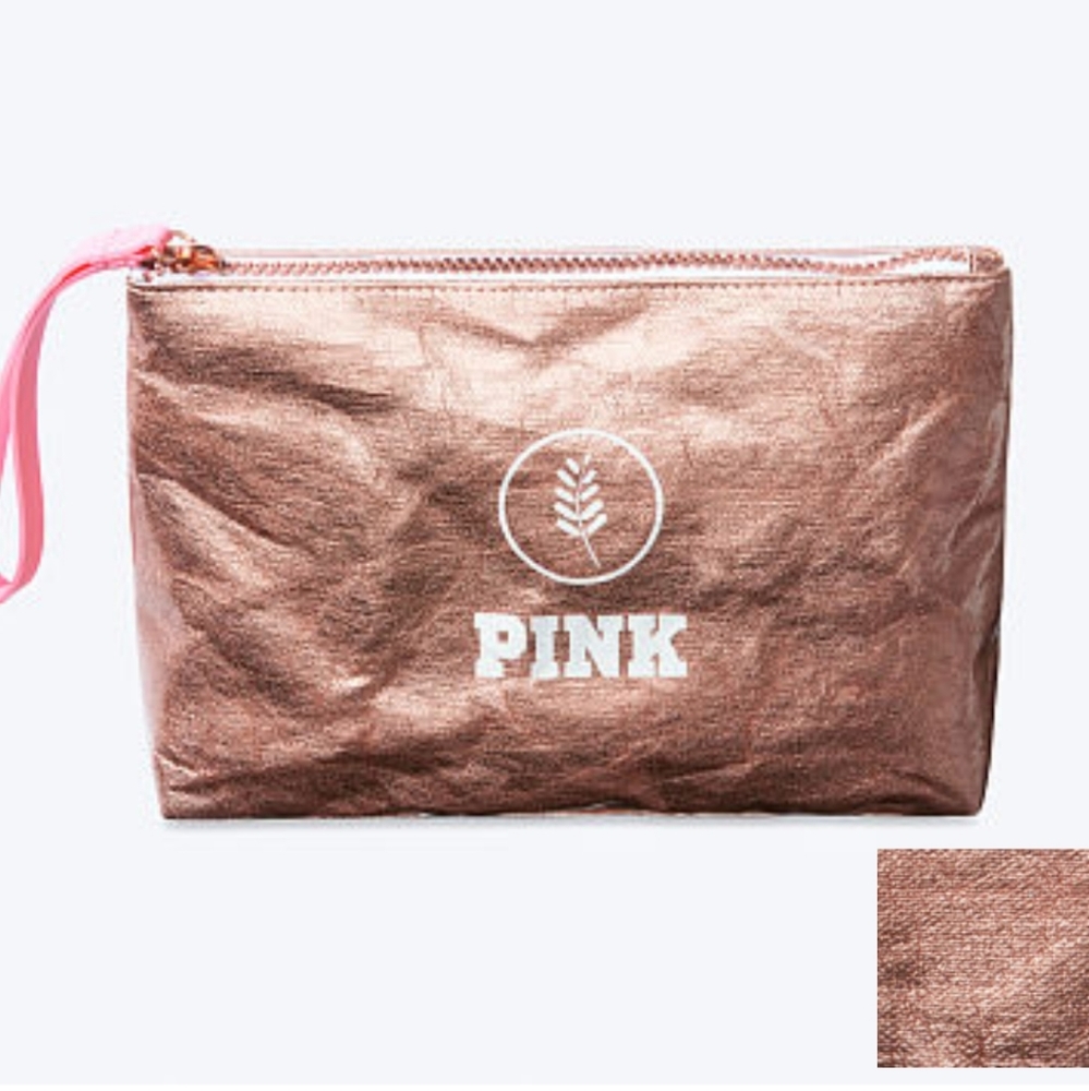 DISCONTINUED PINK NWT BEAUTY BAG